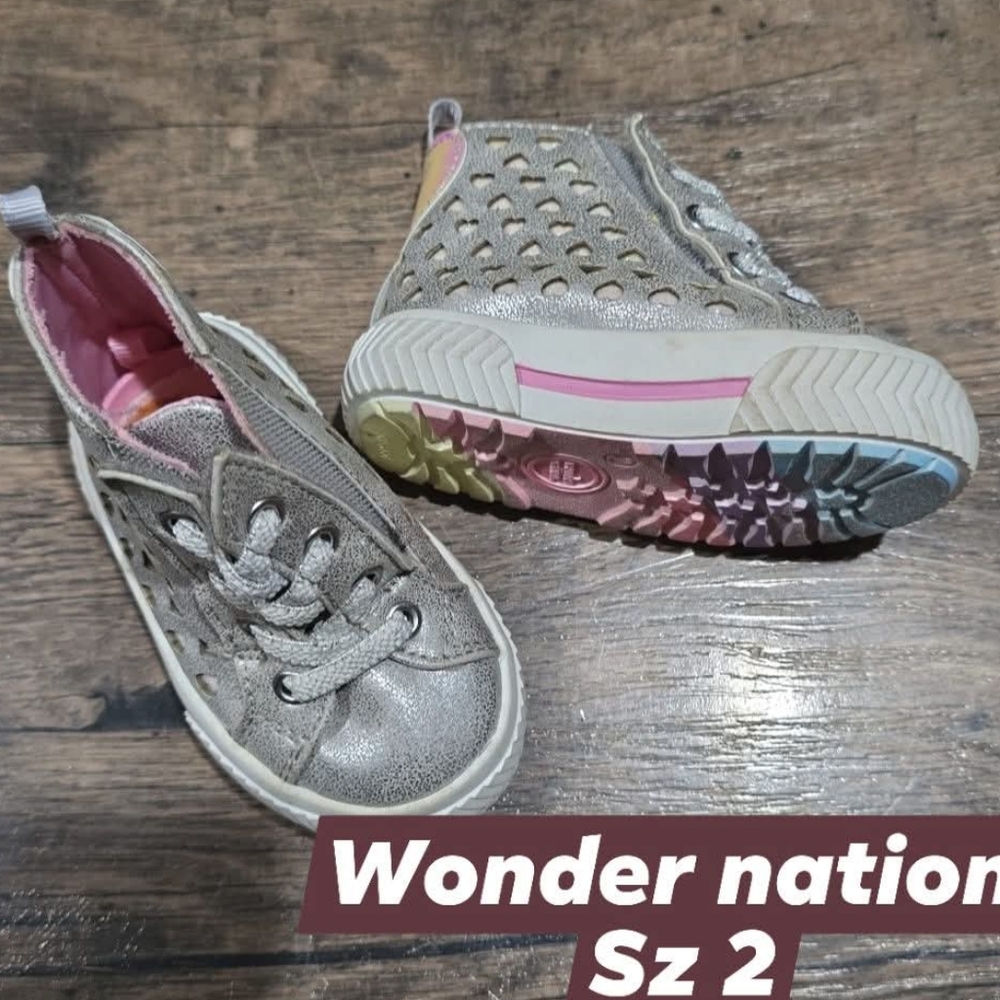 Wonder nation baby girl shoes sz 2